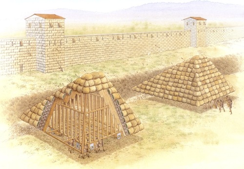 ΚΙνούμενες πολιορκητικές χελώνες που χρησιμοποιήθηκαν από τον Μέγα Αλέξανδρο κατά την πολιορκία της Αλικαρνασσού. Οι μηχανές παρείχαν προστασία σε περίπου δώδεκα εργαζόμενους η καθεμία, όταν αυτοί εργάζονταν στην επιχωμάτωση των τάφρων, προκειμένου να καταστεί δυνατή η προσέγγιση των λοιπών πολιορκητικών μηχανών.