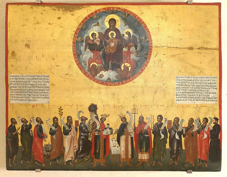 Η Παναγία εν δόξη και οι Προφήτες μέσα 16ου αιώνα, 87x68εκ. άγνωστος Κρητικός ζωγράφος "Δύο επιγράμματα γραμμένα πιθανότατα από τον Ιωάννη Μούρμουρη" Στην εικόνα παριστάνεται σε χρυσό βάθος μετάλλιο με την Παναγία εν δόξη, καθισμένη σε χερουβείμ και περιβαλλόμενη από τα σύμβολα των ευαγγελιστών. Στο κάτω μέρος βρίσκονται δώδεκα προφήτες, ολόσωμοι και σε δύο ομάδες. Είναι ελαφρά στραμμένοι προς το κέντρο και κρατούν τα σύμβολα των προεικονίσεων της Παναγίας και ειλητά με τις προφητείες τους. Στις δύο άκρες εικονίζονται ο Ιωάννης ο Πρόδρομος και ο αφιερωτής της εικόνας, που φοράει το τυπικό βενετικό μαύρο ένδυμα και σκούφο. Από τα δύο επιγράμματα που είναι γραμμένα στην εικόνα, φαίνεται ότι ο αφιερωτής της εικόνας είναι ο Ιωάννης Μούρμουρης, ο οποίος παρακαλεί τον ομώνυμό του άγιο και τους Προφήτες να μεσιτεύσουν στην Παναγία για τη σωτηρία του. Στην παράσταση αυτή συνδυάζεται το θέμα «Άνωθεν οι Προφήται» με την Δέηση. Wikipedia URL [https://commons.wikimedia.org/wiki/File:Virgin_Mary_with_prophets_(16th_c.,_Cretan).jpg] 